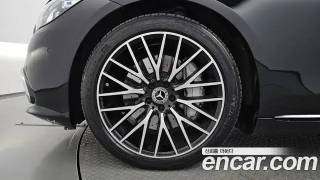 Mercedes-Benz S-Class 2022 — Фото 5/20