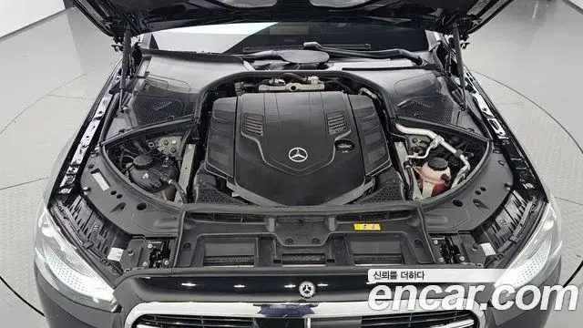 Mercedes-Benz S-Class 2022 — Фото 6/20