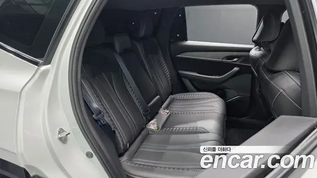 Renault Samsung Grand Koleos 2024 — ფოტო 2/33