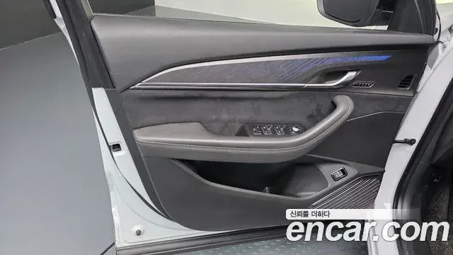 Renault Samsung Grand Koleos 2024 — ფოტო 29/33