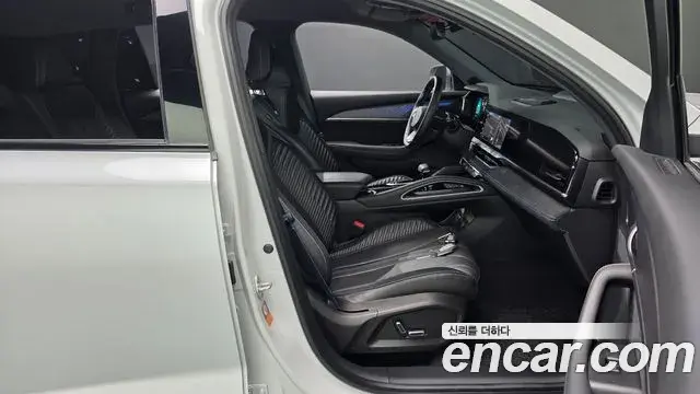Renault Samsung Grand Koleos 2024 — ფოტო 28/33