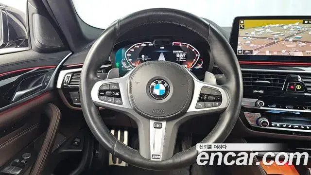 BMW 5 Series 2022 — Фото 13/20