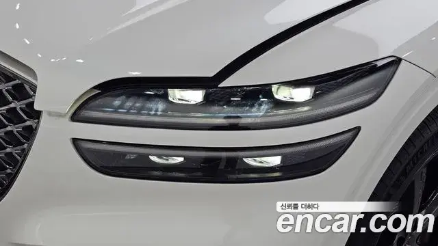 Genesis GV70 2024 — Şəkil 24/39