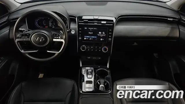 Hyundai The New Tucson 2023 — Фото 9/20