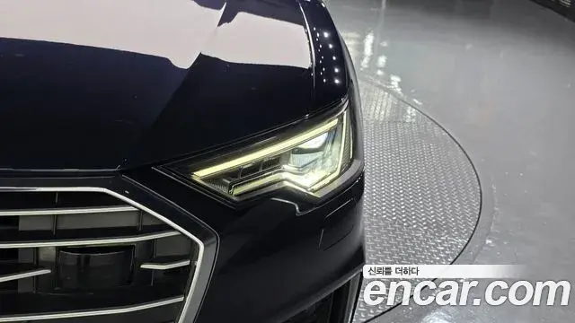 Audi A6 2022 — ფოტო 5/32