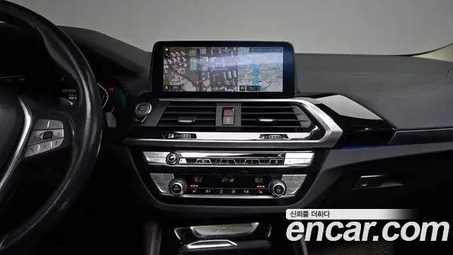 BMW X4 2020 — Фото 14/20