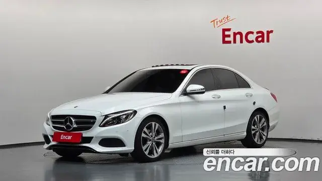 Mercedes-Benz C-Class 2018 — Фото 1/20