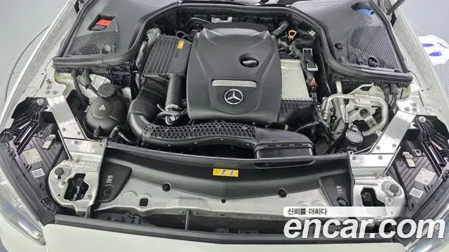 Mercedes-Benz E-Class 2022 — Фото 6/20