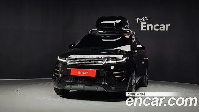 Land Rover Range Rover Evoque 2025 — Фото 2/20