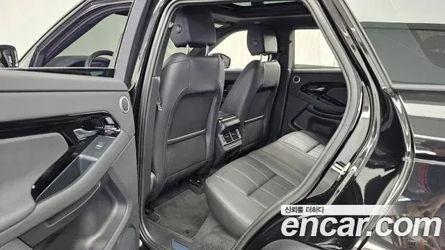 Land Rover Range Rover Evoque 2025 — Фото 11/20