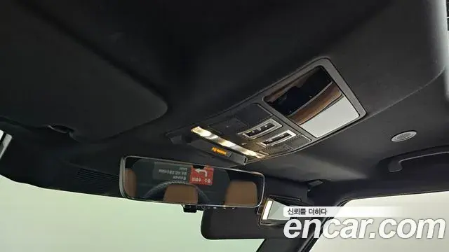 Land Rover Defender 2025 — Фото 17/20