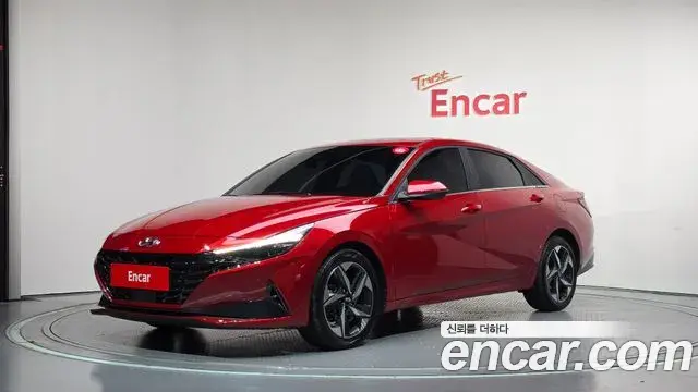 Hyundai Avante 2023 — Фото 1/20