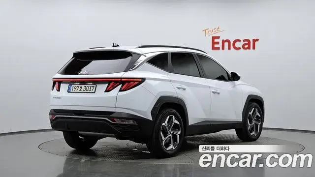 Hyundai The New Tucson 2022 — Фото 2/20