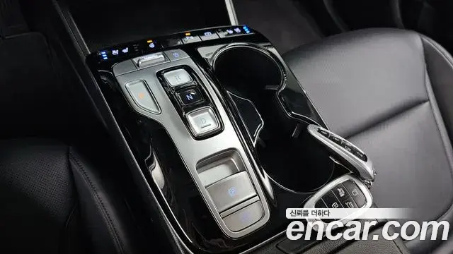 Hyundai The New Tucson 2022 — Фото 9/20