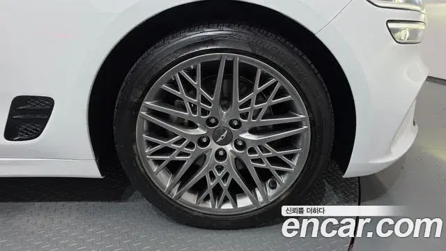 Genesis G70 2022 — Şəkil 12/41