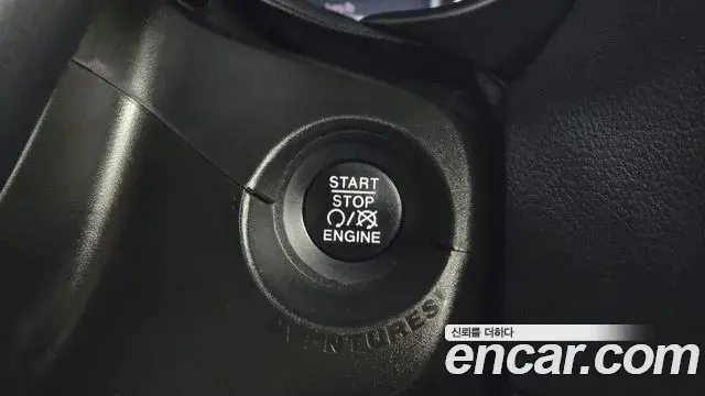 Jeep Renegade 2020 — Photo 26/30