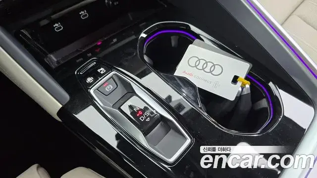 Audi Q5 2025 — Фото 9/20