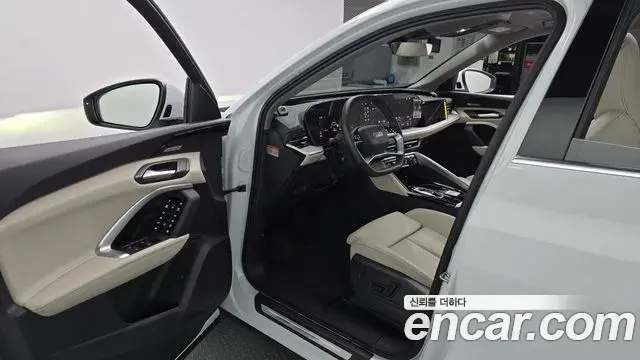 Audi Q5 2025 — Фото 10/20