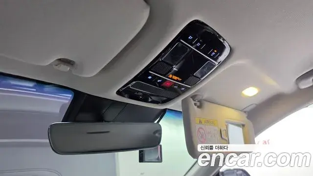 Hyundai Grandeur 2023 — Фото 19/20