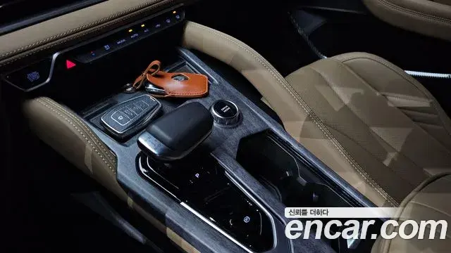 Renault Samsung Grand Koleos 2025 — Photo 15/40