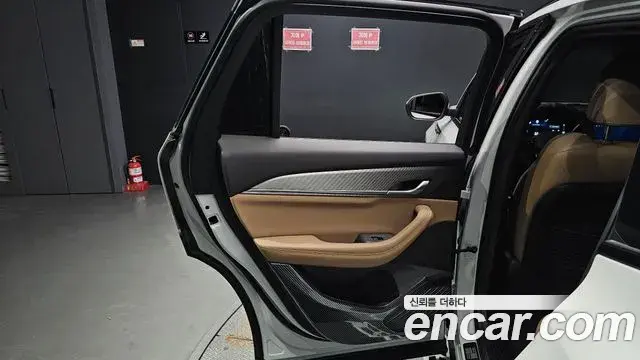 Renault Samsung Grand Koleos 2025 — Photo 3/40