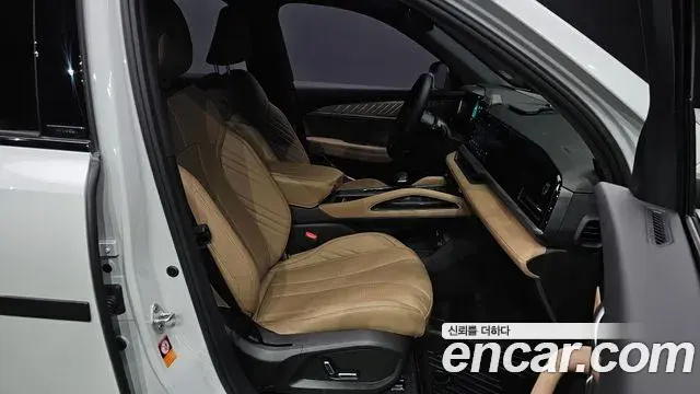 Renault Samsung Grand Koleos 2025 — Photo 38/40