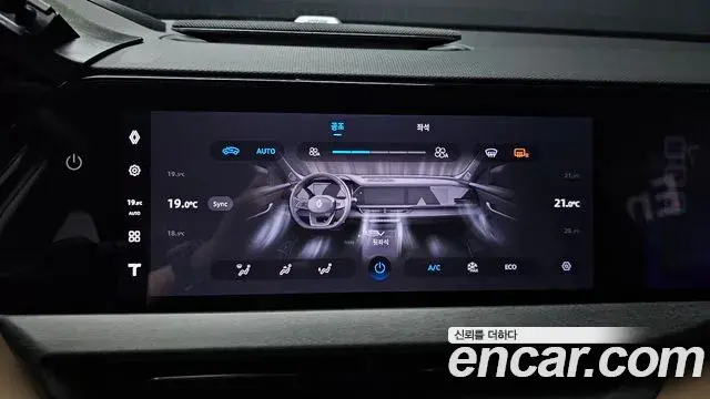 Renault Samsung Grand Koleos 2025 — Photo 10/40