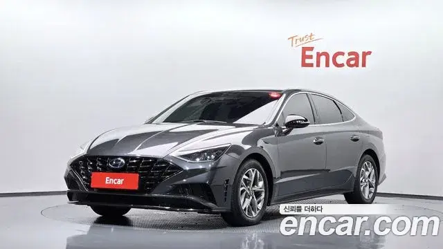 Hyundai Sonata 2022 — Фото 1/20