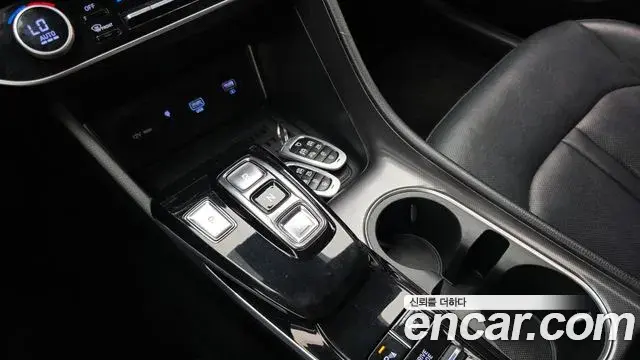 Hyundai Sonata 2022 — Фото 9/20