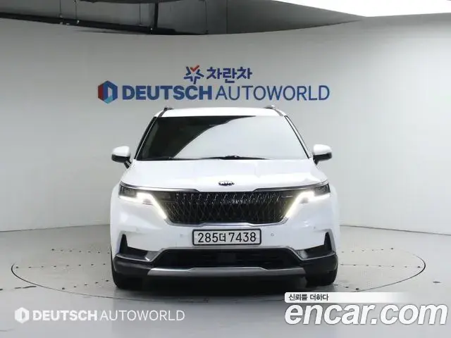 Kia Carnival 2020 — Фото 2/20