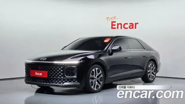Hyundai Grandeur 2023 — Фото 1/20