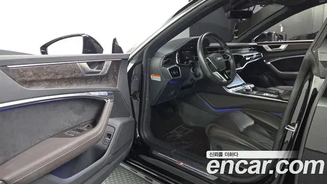 Audi A7 2020 — Şəkil 10/20