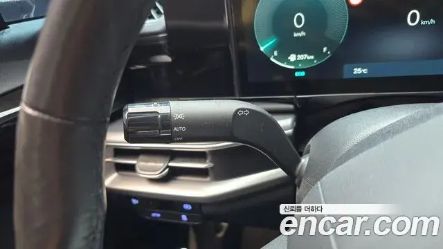 Hyundai Grandeur 2023 — Фото 20/20