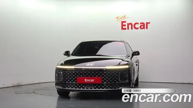 Hyundai Grandeur 2023 — Фото 2/20