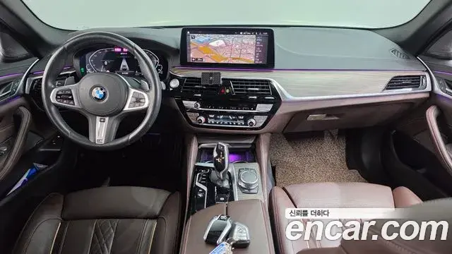 BMW 5 Series 2021 — Фото 10/20