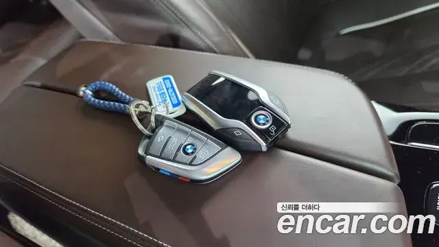 BMW 5 Series 2021 — Фото 16/20