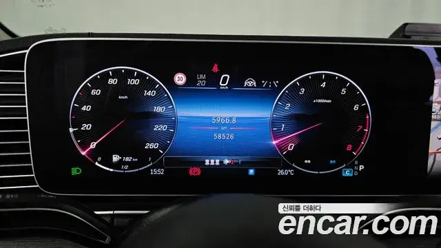 Mercedes-Benz GLE-Class 2023 — Фото 8/20