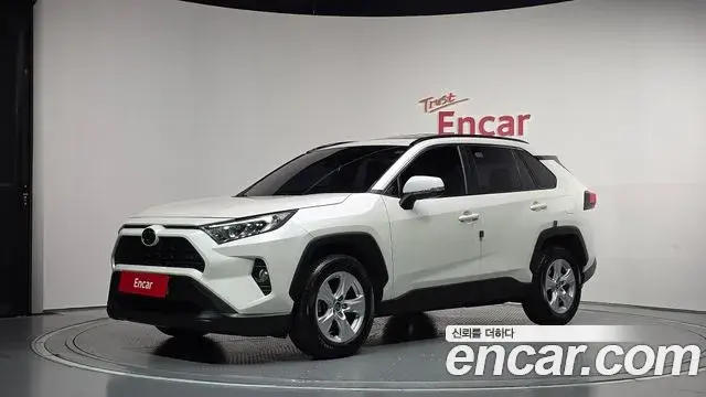 Toyota RAV4 2019 — Şəkil 4/20