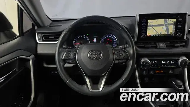 Toyota RAV4 2019 — Şəkil 1/20