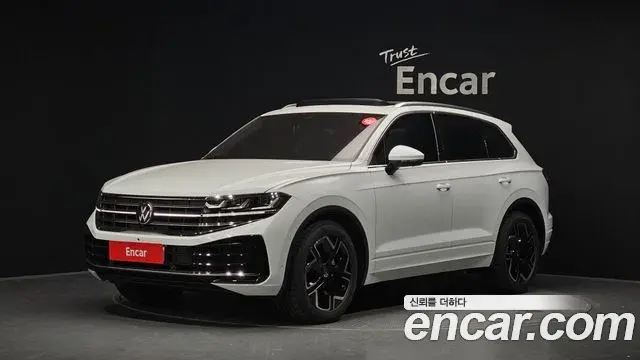 Volkswagen Touareg 2026 — ფოტო 15/20