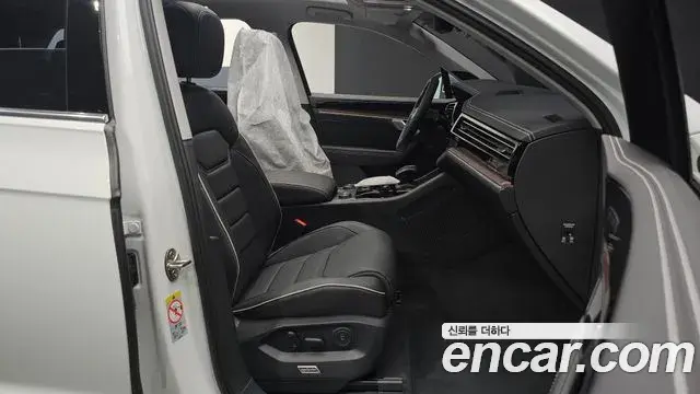 Volkswagen Touareg 2026 — ფოტო 2/20