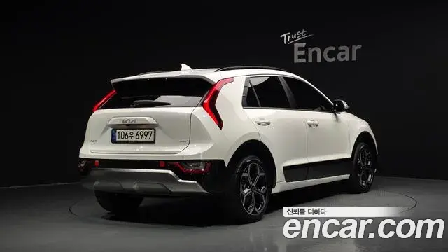 Kia Niro 2022 — Şəkil 6/38