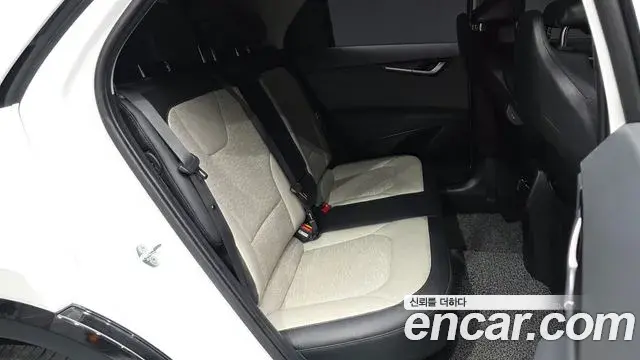 Kia Niro 2022 — Şəkil 12/38