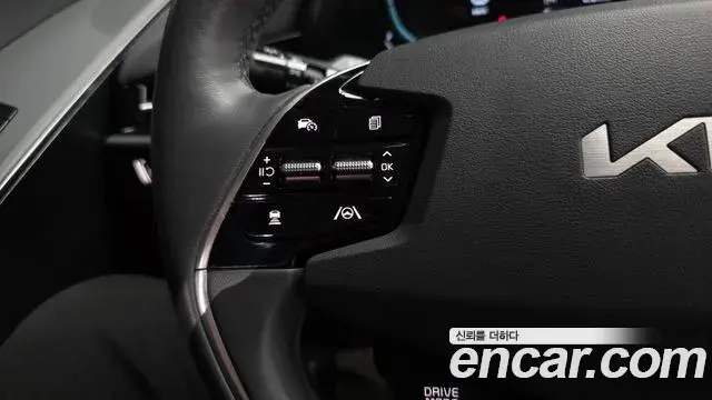 Kia Niro 2022 — Şəkil 34/38