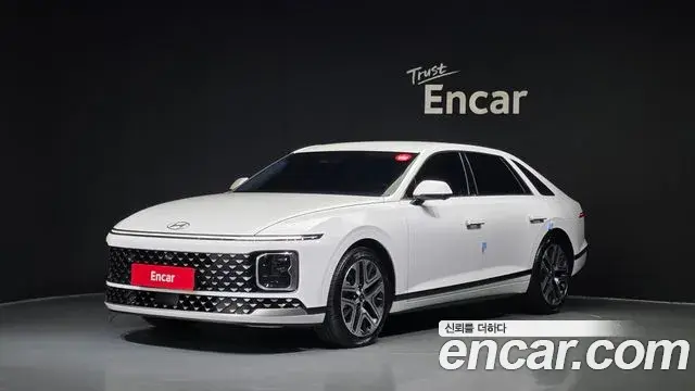 Hyundai Grandeur 2023 — Фото 1/20