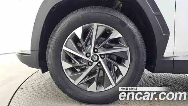 Hyundai The New Tucson 2021 — Фото 5/20