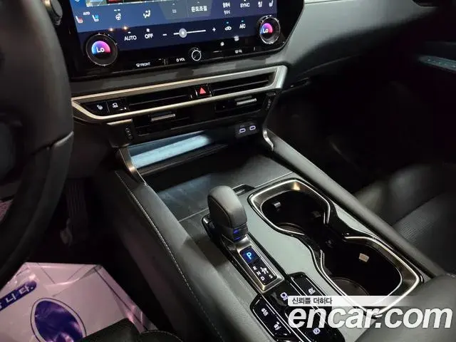 Lexus RX350h 2025 — Фото 8/18