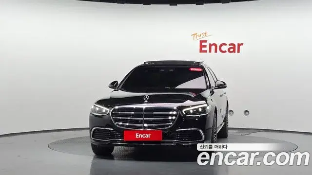 Mercedes-Benz S-Class 2025 — Фото 3/20