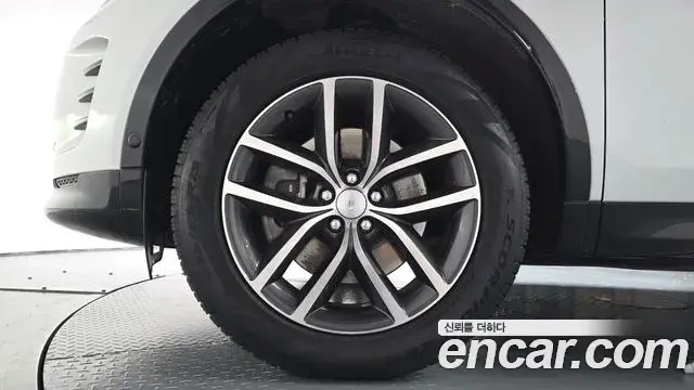 Land Rover Discovery Sport 2025 — Şəkil 29/38