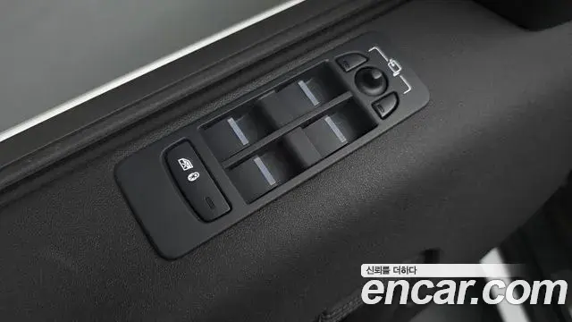Land Rover Discovery Sport 2025 — Şəkil 22/38
